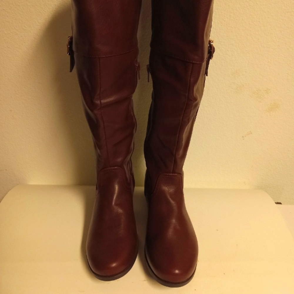 Riding boots